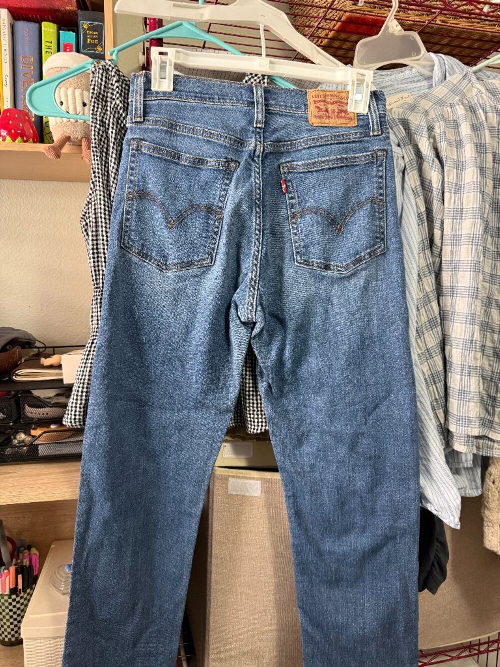 Levi’s Wedgie Straight Jeans Women’s W29 L26 Medium Wash